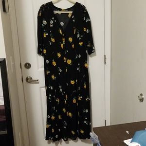 Gorgeous Floral Maxi Dress From Torrid 2x